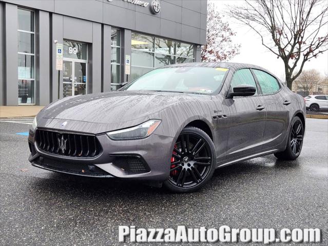 2022 Maserati Ghibli Modena Q4