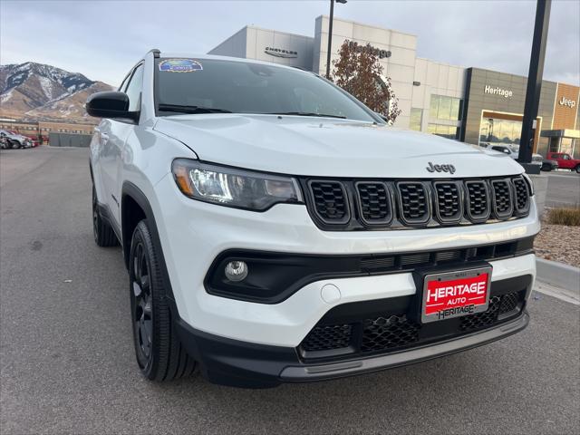 2025 Jeep Compass COMPASS LATITUDE 4X4