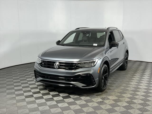 2024 Volkswagen Tiguan 2.0T SE R-Line Black