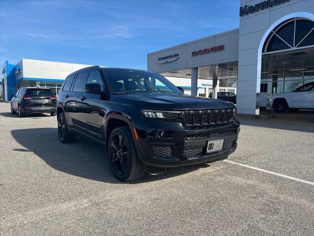 2022 Jeep Grand Cherokee L Altitude 4x4