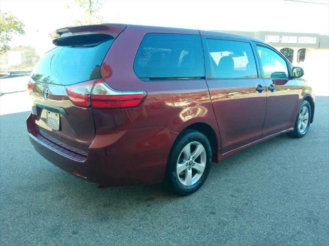 2018 Toyota Sienna L 7 Passenger