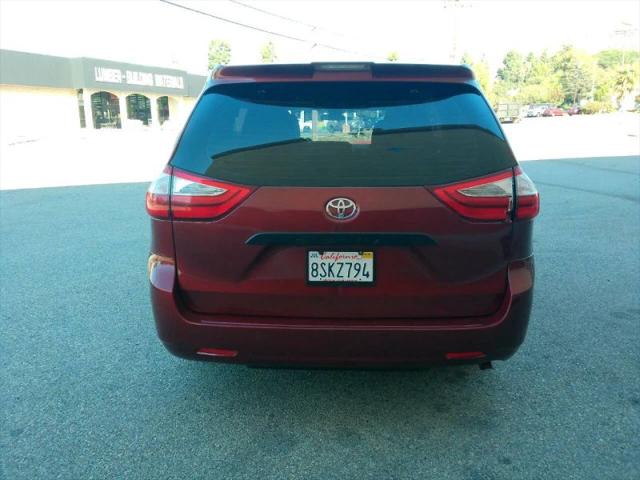 2018 Toyota Sienna L 7 Passenger