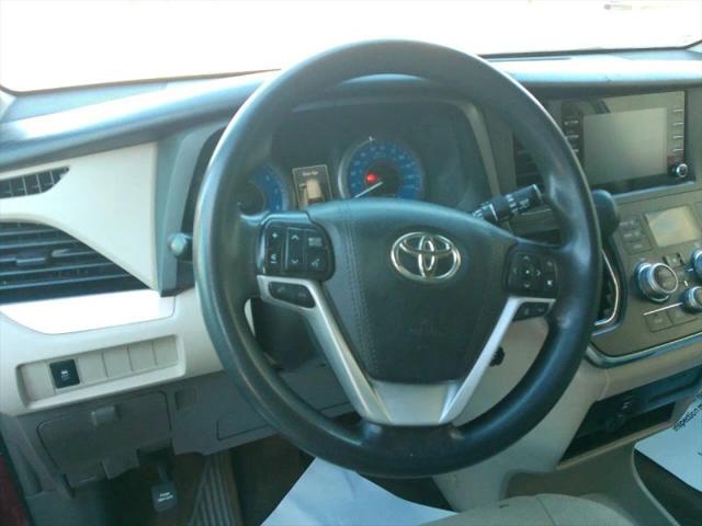 2018 Toyota Sienna L 7 Passenger