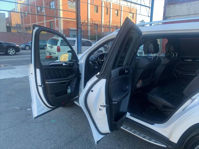 2015 Mercedes-Benz GL 4MATIC