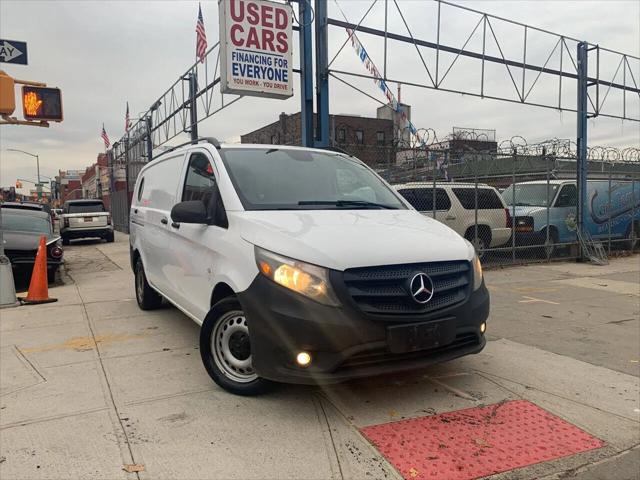 2016 Mercedes-Benz Metris Standard