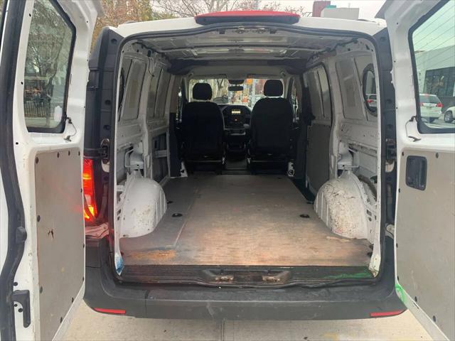 2016 Mercedes-Benz Metris Standard