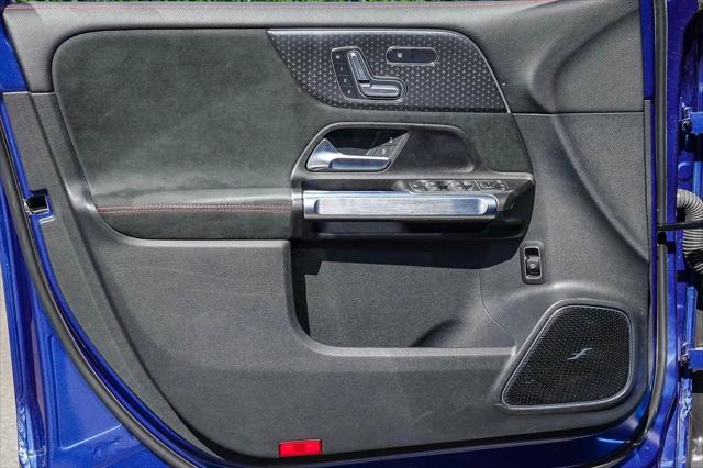 2024 Mercedes-Benz GLB GLB 250