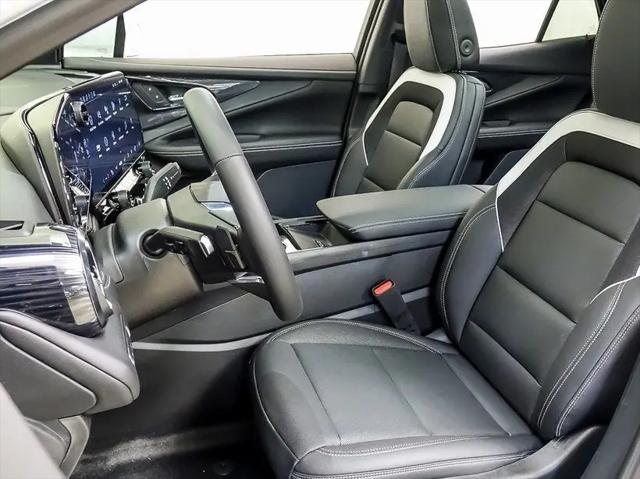 2025 Chevrolet V Blazer eAWD LT
