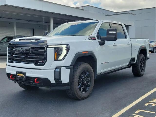 2024 GMC Sierra 3500HD 4WD Crew Cab Standard Bed AT4