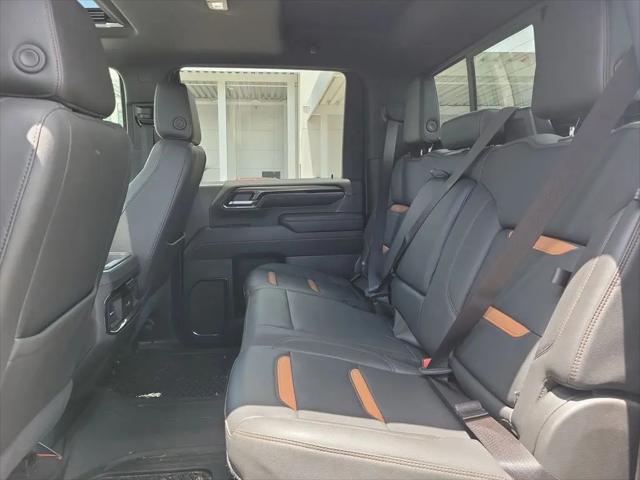 2024 GMC Sierra 3500HD 4WD Crew Cab Standard Bed AT4