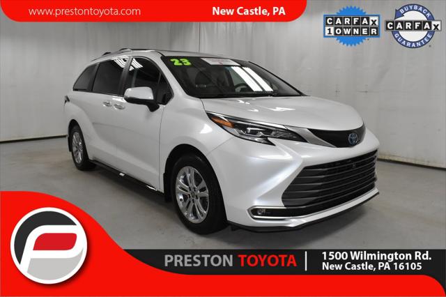 2023 Toyota Sienna Platinum