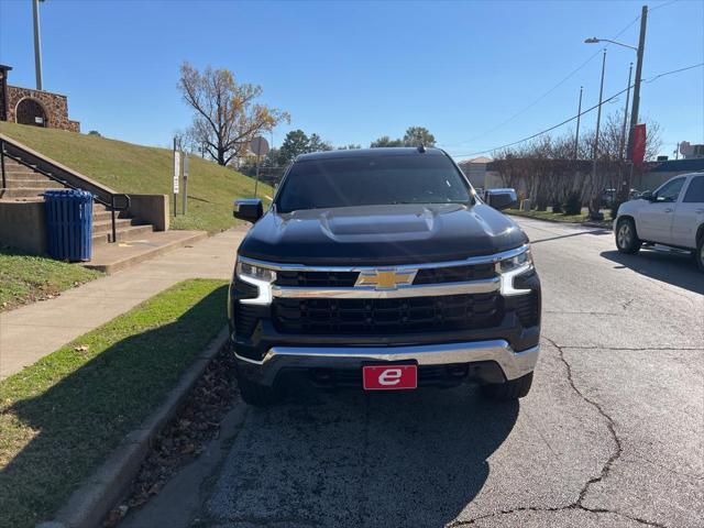 2022 Chevrolet Silverado 1500 4WD Crew Cab Standard Bed LT