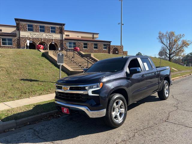 2022 Chevrolet Silverado 1500 4WD Crew Cab Standard Bed LT