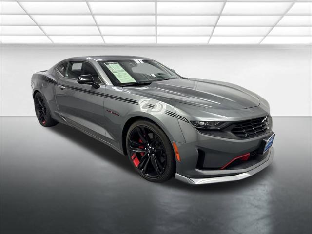 2021 Chevrolet Camaro RWD Coupe 2LT