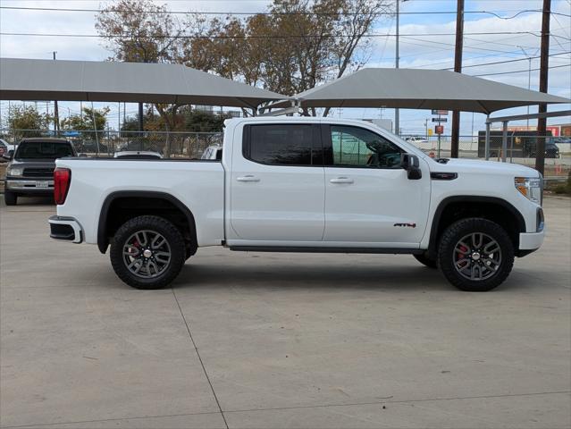 2022 GMC Sierra 1500 Limited 4WD Crew Cab Short Box AT4