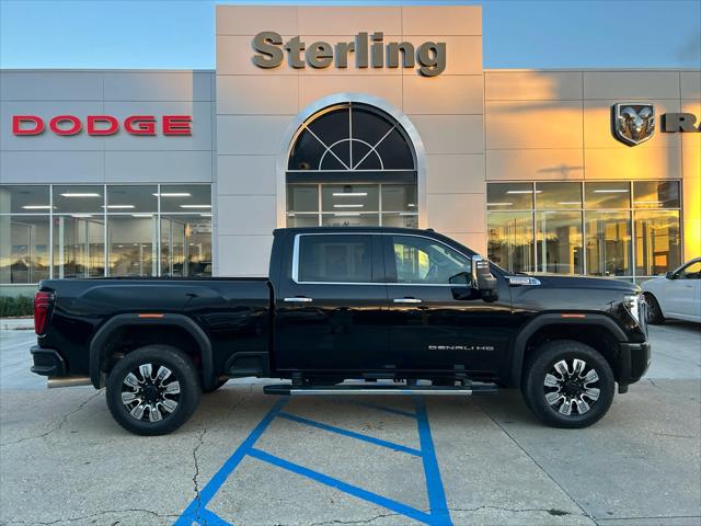 2024 GMC Sierra 2500HD 4WD Crew Cab Standard Bed Denali