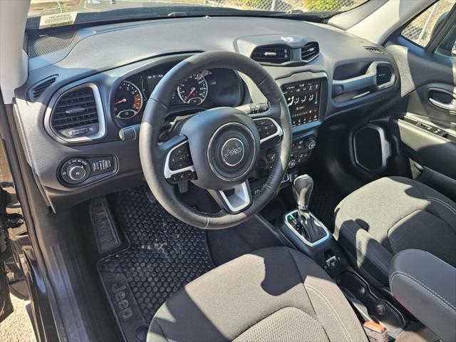 2023 Jeep Renegade Latitude 4x4 2023 Jeep Renegade Latitude 4x4