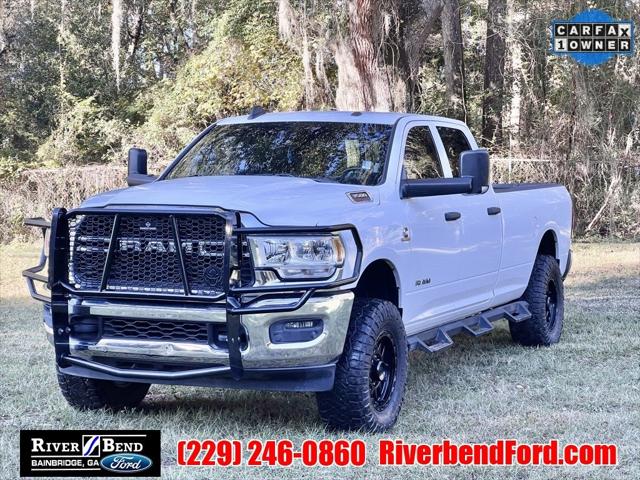 2022 RAM 3500 Tradesman Crew Cab 4x4 8 Box