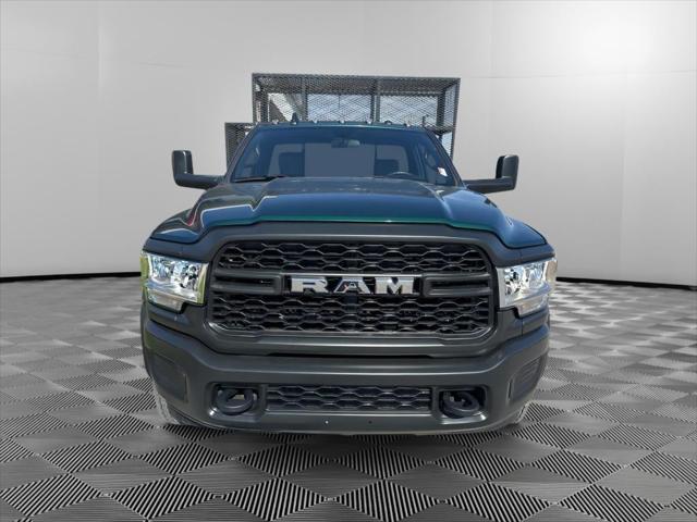 2022 RAM 5500 Chassis Tradesman/SLT