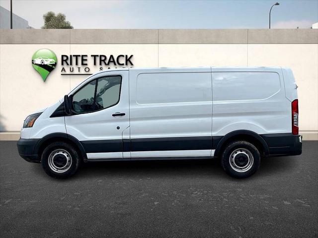2017 Ford Transit 150 3dr SWB Low Roof Cargo Van w/60/40 Passenger Side Doors