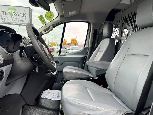 2017 Ford Transit 150 3dr SWB Low Roof Cargo Van w/60/40 Passenger Side Doors