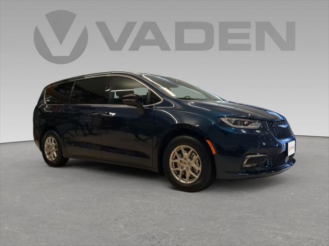 2025 Chrysler Pacifica PACIFICA SELECT