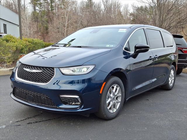 2025 Chrysler Pacifica PACIFICA SELECT