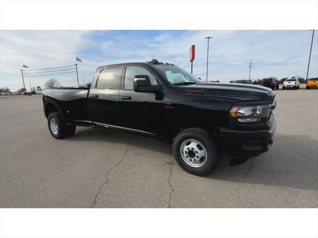 2024 RAM Ram 3500 RAM 3500 TRADESMAN CREW CAB 4X4 8 BOX