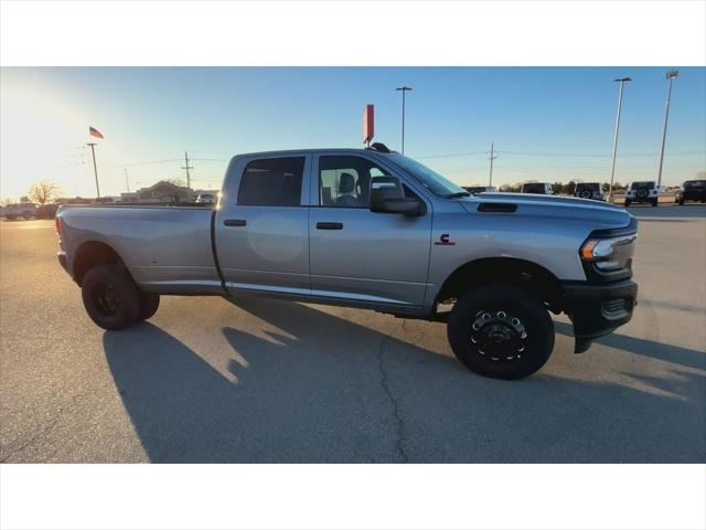 2024 RAM Ram 3500 RAM 3500 TRADESMAN CREW CAB 4X4 8 BOX