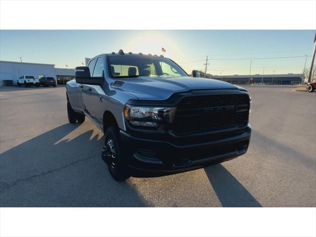 2024 RAM Ram 3500 RAM 3500 TRADESMAN CREW CAB 4X4 8 BOX