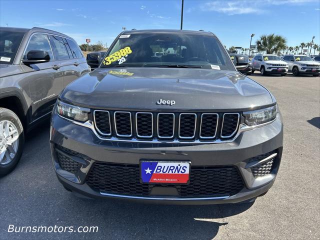 2025 Jeep Grand Cherokee GRAND CHEROKEE LAREDO X 4X2