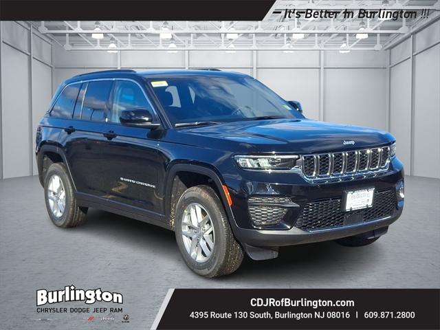 2025 Jeep Grand Cherokee GRAND CHEROKEE LAREDO X 4X4