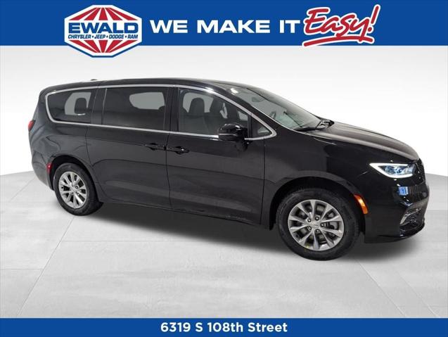 2025 Chrysler Pacifica PACIFICA SELECT AWD