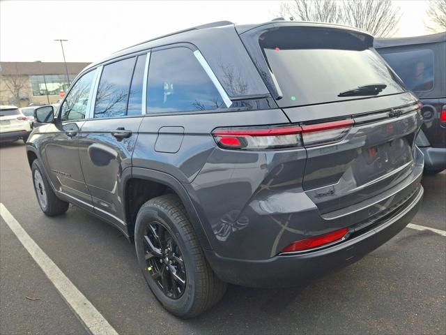 2025 Jeep Grand Cherokee GRAND CHEROKEE ALTITUDE 4X4
