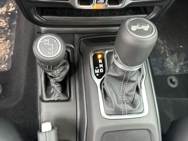2025 Jeep Wrangler WRANGLER 4-DOOR SAHARA