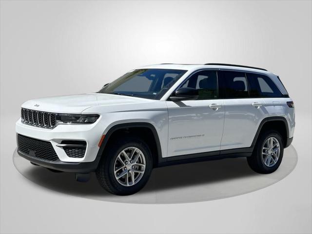 2025 Jeep Grand Cherokee GRAND CHEROKEE LAREDO X 4X2