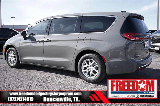 2025 Chrysler Pacifica PACIFICA SELECT