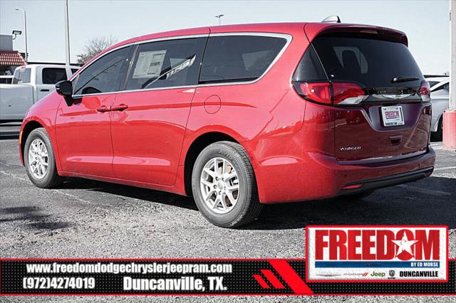 2025 Chrysler Voyager VOYAGER LX