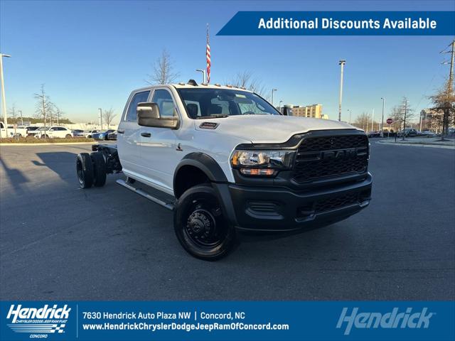 2024 RAM Ram 5500 Chassis Cab RAM 5500 TRADESMAN CHASSIS CREW CAB 4X4 84 CA