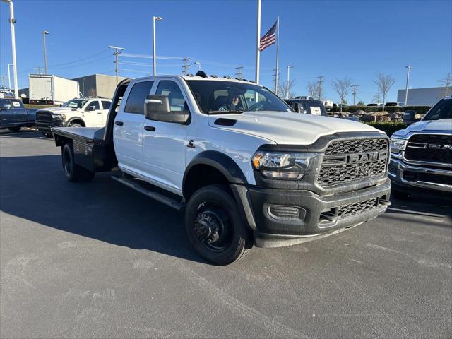 2024 RAM Ram 5500 Chassis Cab RAM 5500 TRADESMAN CHASSIS CREW CAB 4X4 84 CA