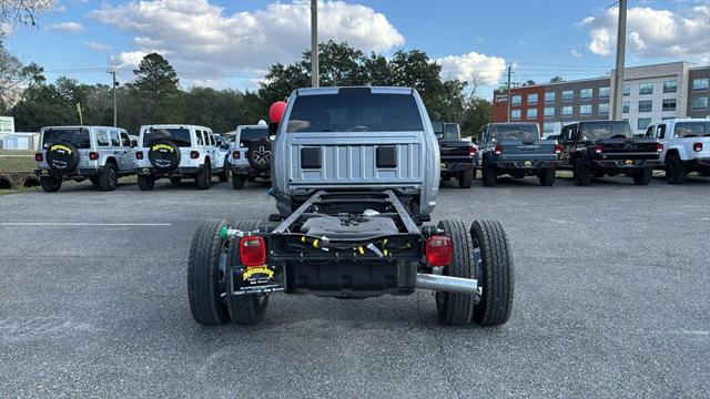 2024 RAM Ram 5500 Chassis Cab RAM 5500 TRADESMAN CHASSIS CREW CAB 4X4 84 CA