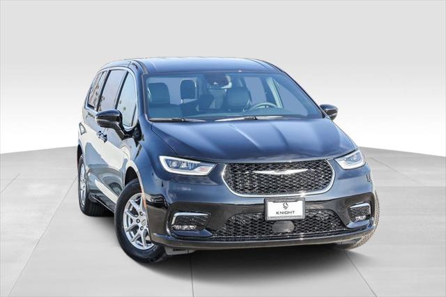 2025 Chrysler Pacifica PACIFICA SELECT