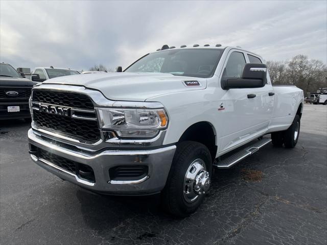 2024 RAM Ram 3500 RAM 3500 TRADESMAN CREW CAB 4X4 8 BOX
