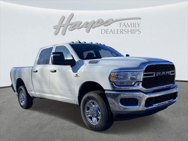 2024 RAM Ram 2500 RAM 2500 TRADESMAN CREW CAB 4X4 64 BOX