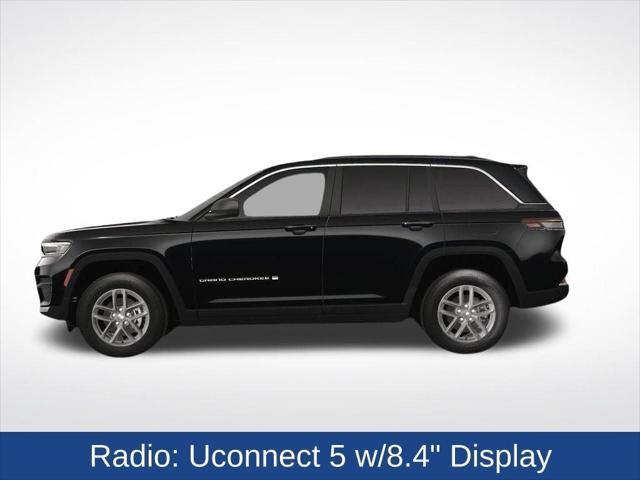 2025 Jeep Grand Cherokee GRAND CHEROKEE LAREDO X 4X4