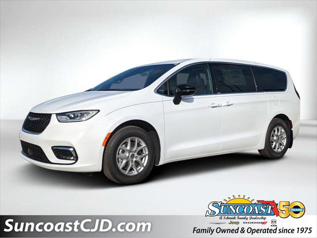 2025 Chrysler Pacifica PACIFICA SELECT