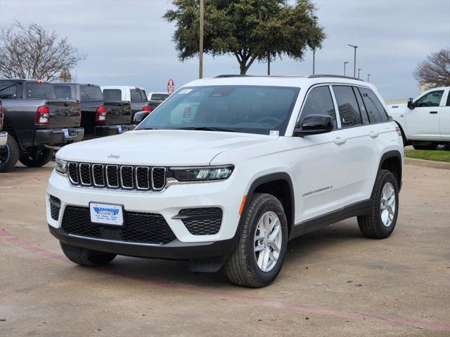 2025 Jeep Grand Cherokee GRAND CHEROKEE LAREDO X 4X2
