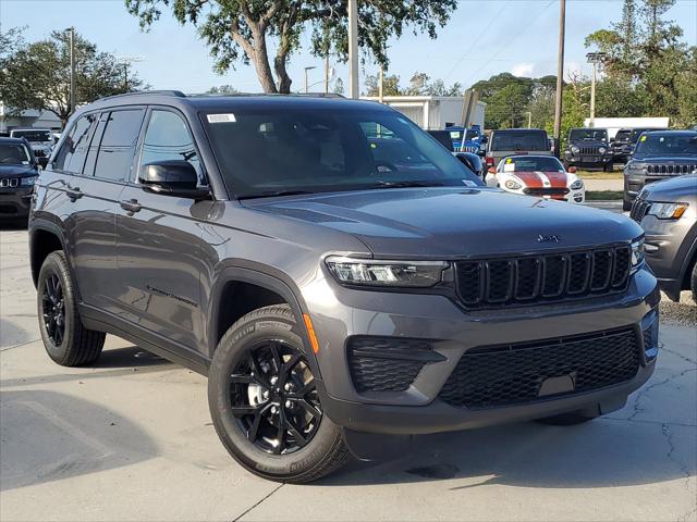 2025 Jeep Grand Cherokee GRAND CHEROKEE ALTITUDE 4X4