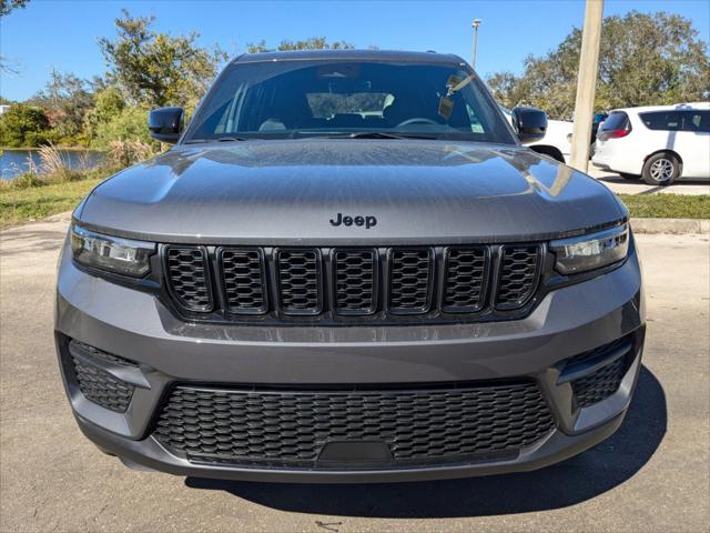 2025 Jeep Grand Cherokee GRAND CHEROKEE ALTITUDE 4X4