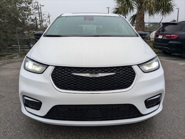 2025 Chrysler Pacifica PACIFICA SELECT